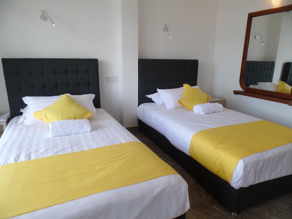 Kandyan Bluestar Villa Phòng bức ảnh