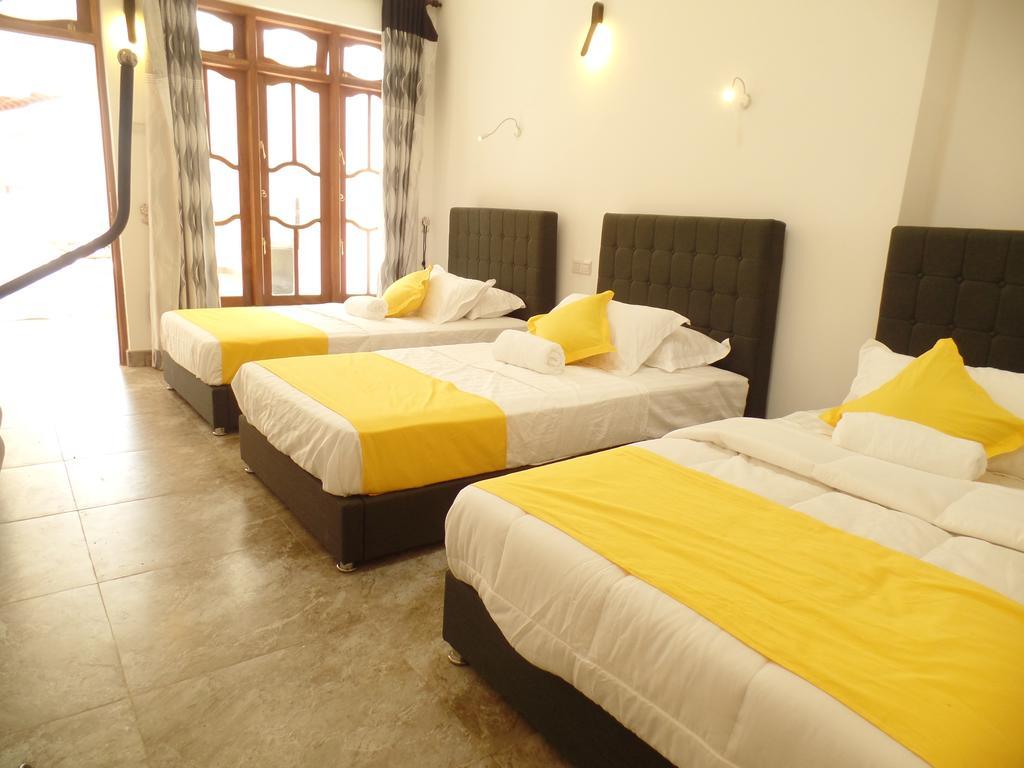 Kandyan Bluestar Villa Phòng bức ảnh